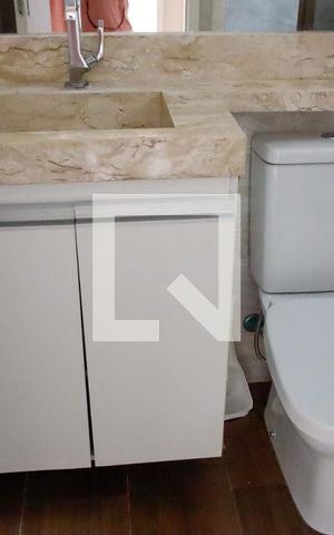 Apartamento à venda com 60m², 2 quartos e 1 vaga Apartamento à venda com 60m², 2 quartos e 1 vagaBanheiro