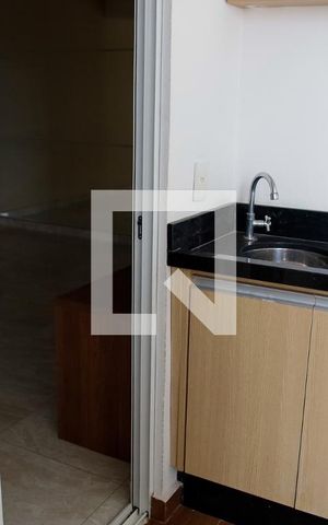Apartamento à venda com 60m², 2 quartos e 1 vaga Apartamento à venda com 60m², 2 quartos e 1 vagaSacada