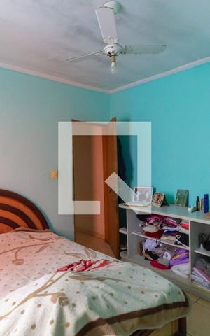 Casa à venda com 363m², 2 quartos e 2 vagas Casa à venda com 363m², 2 quartos e 2 vagasSuíte Casa 2