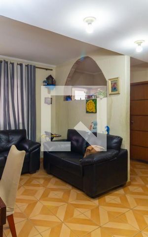 Casa à venda com 363m², 2 quartos e 2 vagas Casa à venda com 363m², 2 quartos e 2 vagasSala Casa 1
