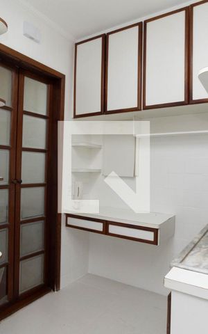 Apartamento à venda com 70m², 3 quartos e 1 vaga Apartamento à venda com 70m², 3 quartos e 1 vagaCozinha
