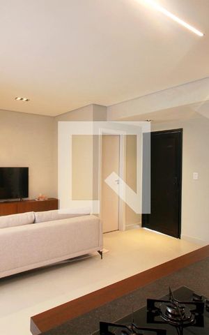 Casa de condomínio à venda com 100m², 2 quartos e 2 vagasSala