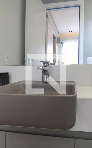 Casa de condomínio à venda com 100m², 2 quartos e 2 vagasBanheiro da Suíte 2