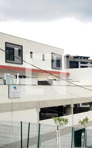 Casa de condomínio à venda com 100m², 2 quartos e 2 vagasVista