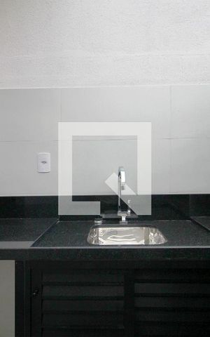 Casa de condomínio à venda com 100m², 2 quartos e 2 vagasÁrea de Serviço