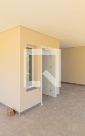Casa à venda com 155m², 3 quartos e 2 vagasGaragem