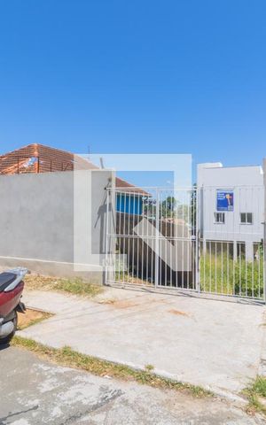 Casa à venda com 155m², 3 quartos e 2 vagasFachada