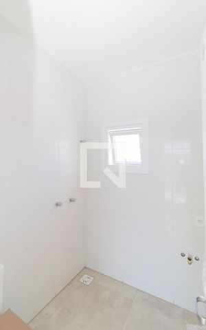 Casa à venda com 155m², 3 quartos e 2 vagasBanheiro da Suíte