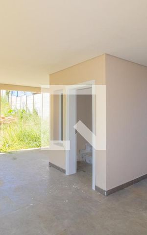 Casa à venda com 155m², 3 quartos e 2 vagasGaragem