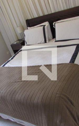 Apartamento à venda com 170m², 3 quartos e 4 vagasSuíte 1