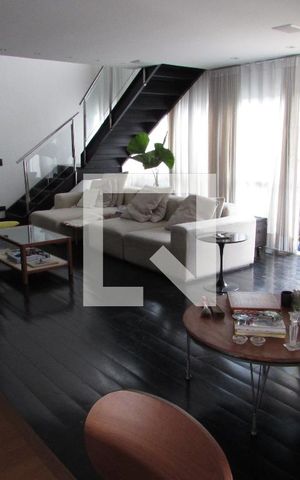 Apartamento à venda com 170m², 3 quartos e 4 vagasSala