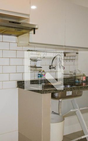 Casa à venda com 115m², 3 quartos e sem vaga Casa à venda com 115m², 3 quartos e sem vagaCozinha