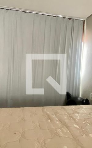 Casa à venda com 490m², 4 quartos e 3 vagas Casa à venda com 490m², 4 quartos e 3 vagasQuarto Suíte 1