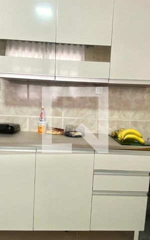 Casa à venda com 490m², 4 quartos e 3 vagas Casa à venda com 490m², 4 quartos e 3 vagasCozinha