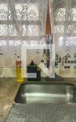 Casa à venda com 490m², 4 quartos e 3 vagas Casa à venda com 490m², 4 quartos e 3 vagasCozinha