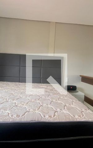 Casa à venda com 490m², 4 quartos e 3 vagas Casa à venda com 490m², 4 quartos e 3 vagasQuarto Suíte 1