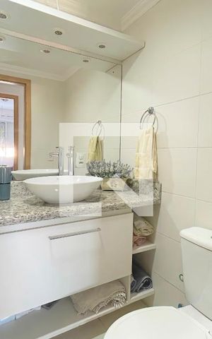 Apartamento para alugar com 82m², 3 quartos e 3 vagas Apartamento para alugar com 82m², 3 quartos e 3 vagasBanheiro