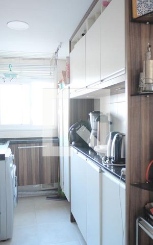 Apartamento para alugar com 82m², 3 quartos e 3 vagasCozinha