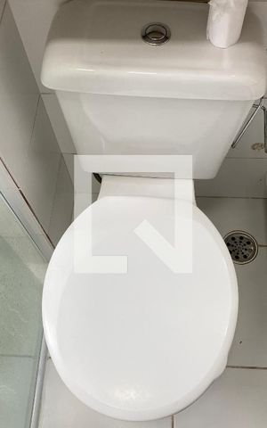 Apartamento à venda com 58m², 2 quartos e 1 vagaBanheiro Social
