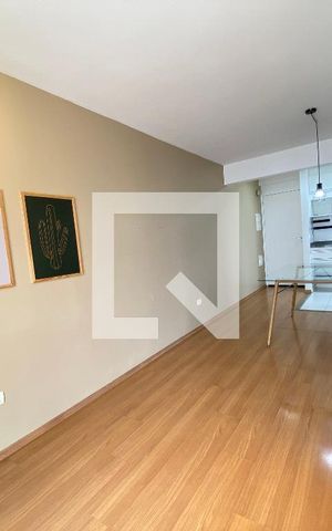 Apartamento à venda com 58m², 2 quartos e 1 vagaSala