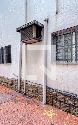 Casa à venda com 600m², 8 quartos e 15 vagasÁrea externa
