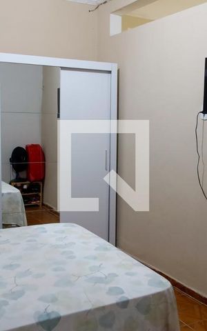 Casa à venda com 226m², 2 quartos e 2 vagas Casa à venda com 226m², 2 quartos e 2 vagasQuarto 1
