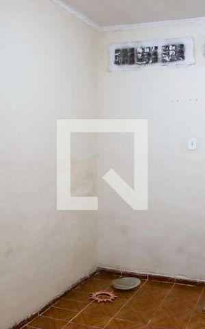 Casa à venda com 226m², 2 quartos e 2 vagas Casa à venda com 226m², 2 quartos e 2 vagasQuarto 2