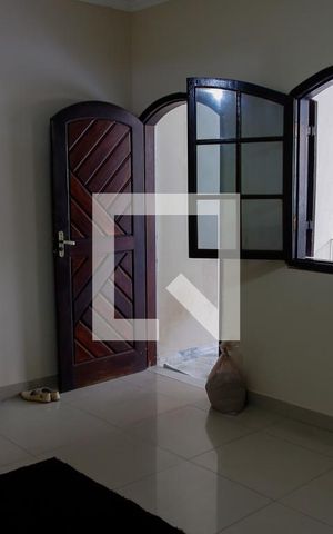 Casa à venda com 226m², 2 quartos e 2 vagas Casa à venda com 226m², 2 quartos e 2 vagassala