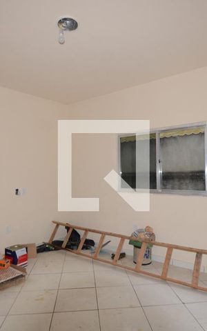 Casa para alugar com 720m², 2 quartos e sem vagaSala