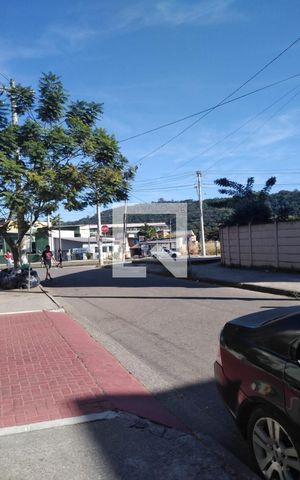 Apartamento para alugar com 60m², 2 quartos e sem vagaVista da Rua