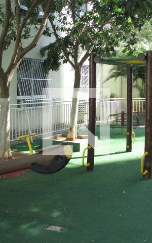 Apartamento para alugar com 60m², 2 quartos e sem vagaPlayground