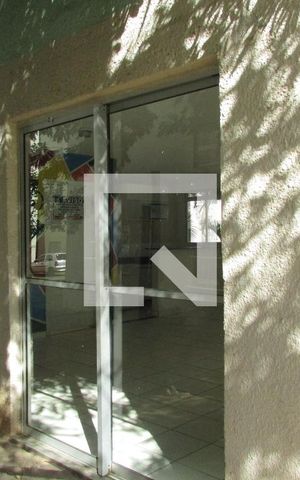 Apartamento para alugar com 60m², 2 quartos e sem vagaÁrea comum