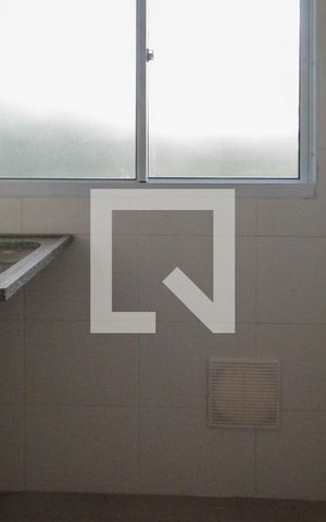 Apartamento à venda com 43m², 2 quartos e 1 vaga Apartamento à venda com 43m², 2 quartos e 1 vagaÁrea de Serviço