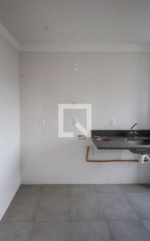 Apartamento à venda com 43m², 2 quartos e 1 vaga Apartamento à venda com 43m², 2 quartos e 1 vagaCozinha