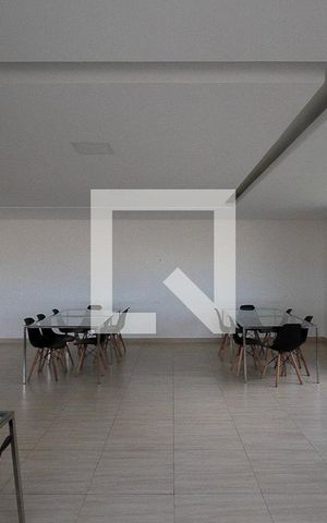 Apartamento à venda com 43m², 2 quartos e 1 vaga Apartamento à venda com 43m², 2 quartos e 1 vagaÁrea comum - Salão de festas