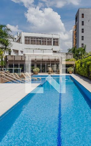 Apartamento para alugar com 34m², 1 quarto e 1 vagaPiscina