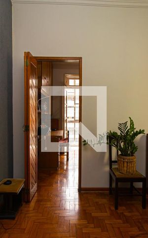 Apartamento à venda com 84m², 1 quarto e 1 vaga Apartamento à venda com 84m², 1 quarto e 1 vagaSala