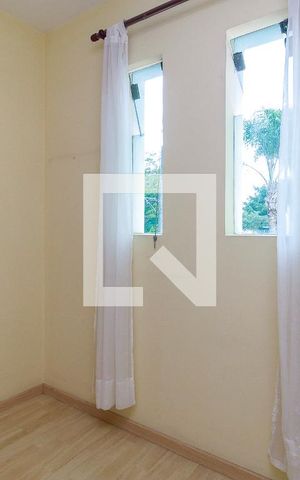 Casa à venda com 243m², 4 quartos e 5 vagas Casa à venda com 243m², 4 quartos e 5 vagasSuíte 1 - Closet