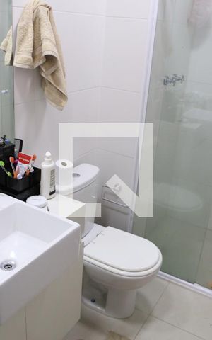Apartamento à venda com 72m², 2 quartos e 2 vagas Apartamento à venda com 72m², 2 quartos e 2 vagasBanheiro 1