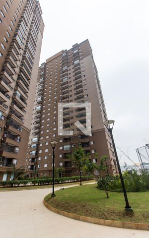 Apartamento à venda com 76m², 2 quartos e sem vagaÁrea comum