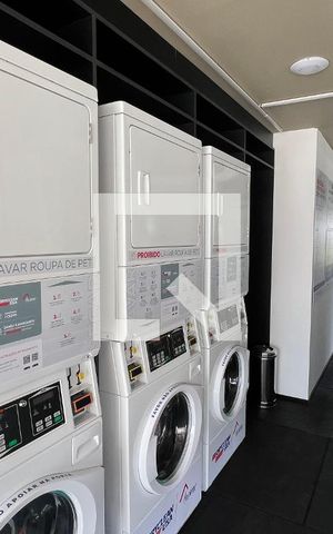 Studio para alugar com 27m², 1 quarto e sem vaga Studio para alugar com 27m², 1 quarto e sem vagaLavanderia