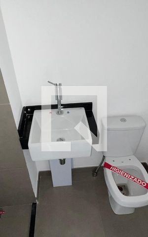 Studio para alugar com 27m², 1 quarto e sem vaga Studio para alugar com 27m², 1 quarto e sem vagaBanheiro