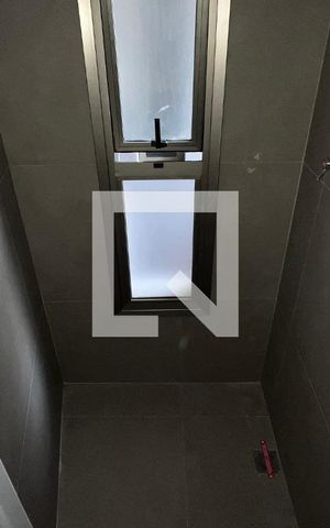 Studio para alugar com 27m², 1 quarto e sem vaga Studio para alugar com 27m², 1 quarto e sem vagaBanheiro