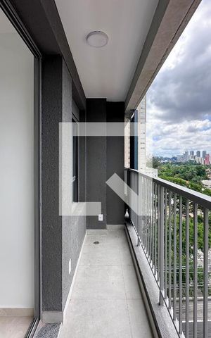 Apartamento à venda com 37m², 2 quartos e sem vagaSacada