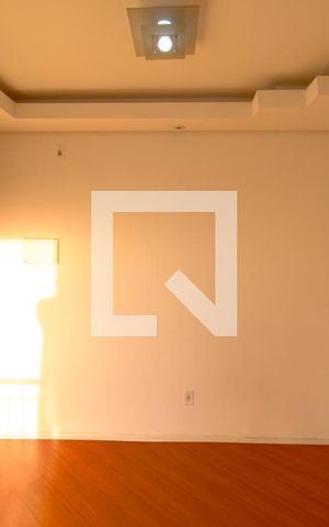 Apartamento para alugar com 47m², 2 quartos e 1 vaga Apartamento para alugar com 47m², 2 quartos e 1 vagaSala