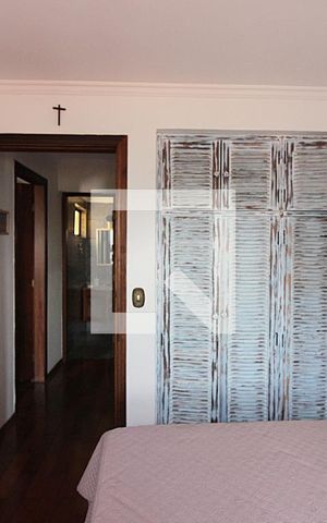 Apartamento à venda com 180m², 3 quartos e 4 vagasQuarto 3