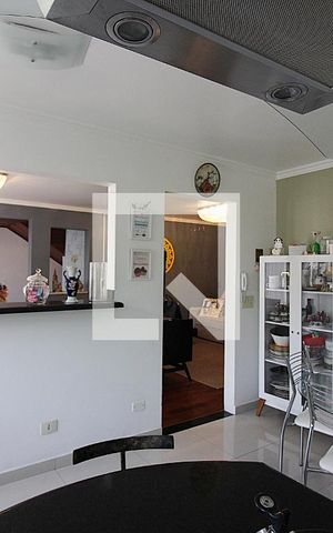 Apartamento à venda com 180m², 3 quartos e 4 vagasCopa e Cozinha