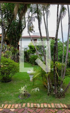 Casa de condomínio à venda com 555m², 4 quartos e 4 vagas Casa de condomínio à venda com 555m², 4 quartos e 4 vagasJardim