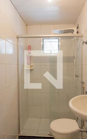 Casa de condomínio à venda com 555m², 4 quartos e 4 vagas Casa de condomínio à venda com 555m², 4 quartos e 4 vagasBanheiro da Suíte 4