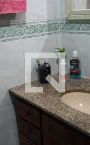 Casa à venda com 299m², 4 quartos e 3 vagasBanheiro